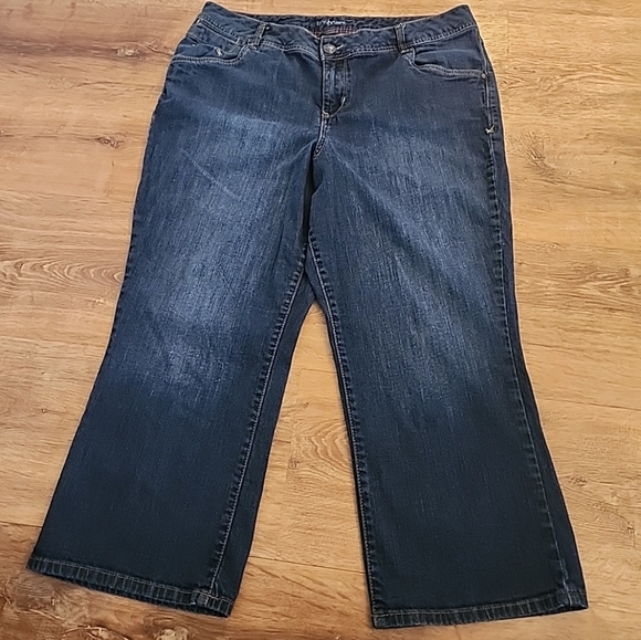 Lane Bryant Denim - Lane Bryant Cropped Jeans Women's Size 20 Dark Wash High 12" Rise Stretch